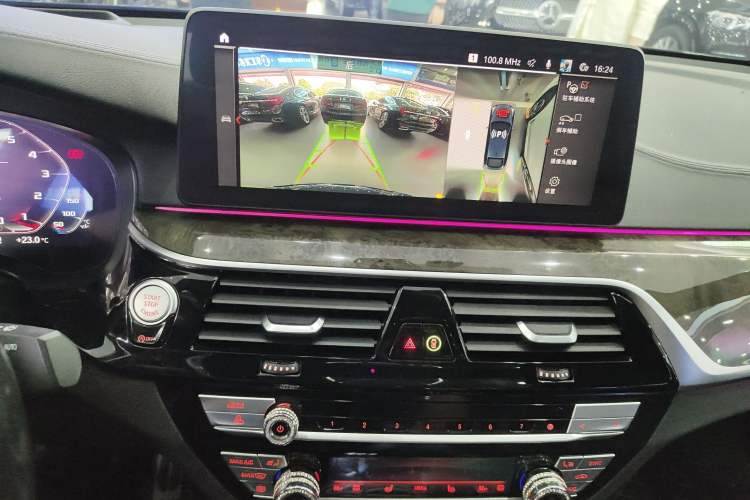 Used BMW 6 Series GT 2021 Restyled 630i M Sport Package Audio And AC Panel