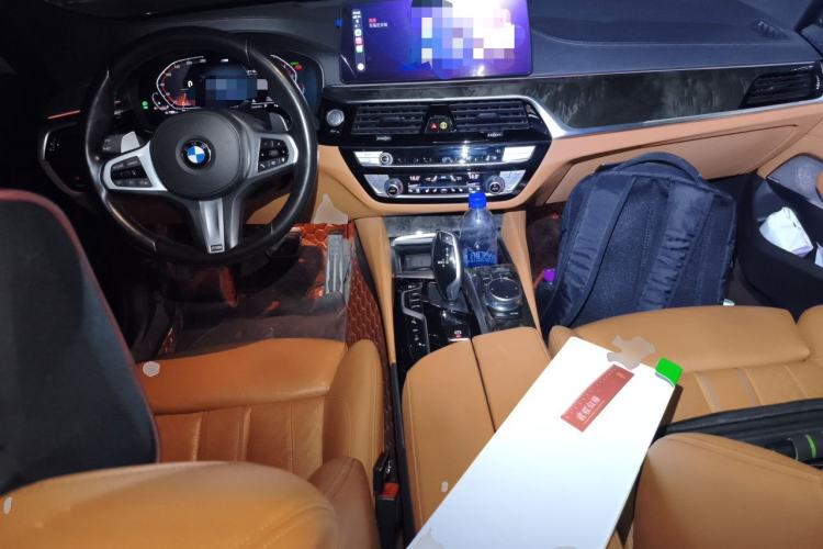 Used BMW 6 Series GT 2021 630i M Sport Package Center Console
