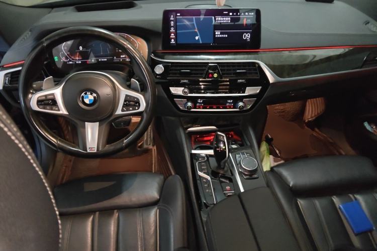 Used BMW 6 Series GT 2021 630i M Sport Package Center Console