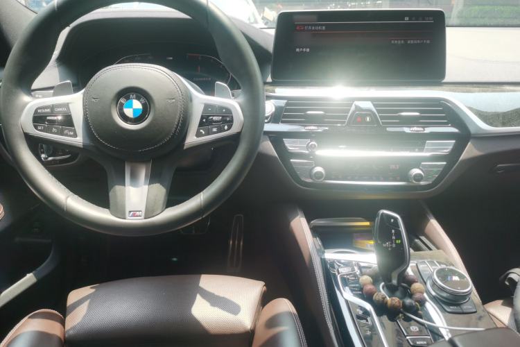 Used BMW 6 Series GT 2021 630i M Sport Grand Touring Edition Center Console