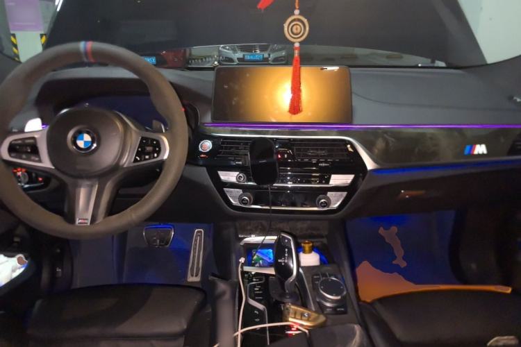 Used BMW 6 Series GT 2021 630i M Sport Package Center Console