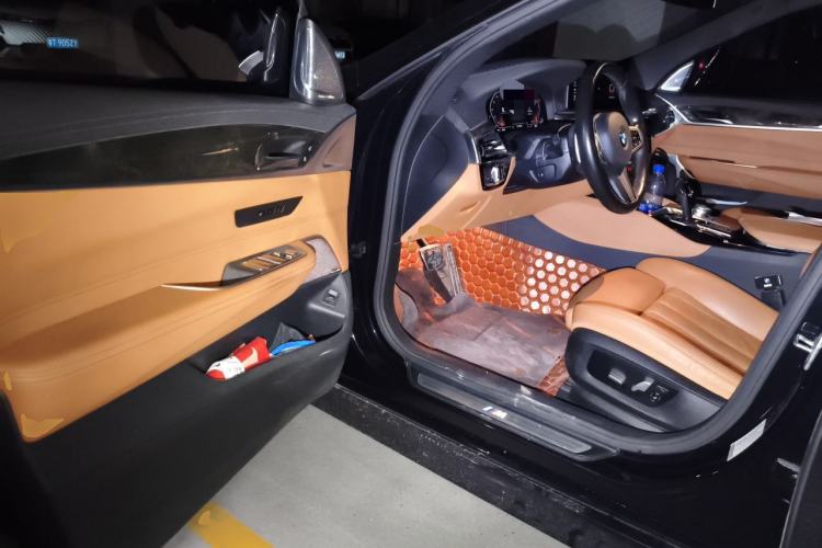 Used BMW 6 Series GT 2021 630i M Sport Package Driver Seat