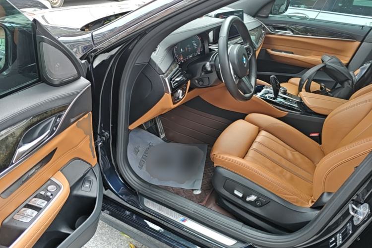 Used BMW 6 Series GT 2021 630i M Sport Package Driver Seat