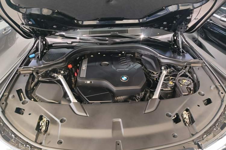 Used BMW 6 Series GT 2021 Revised Version 630i M Sport Touring Edition Engine Bay