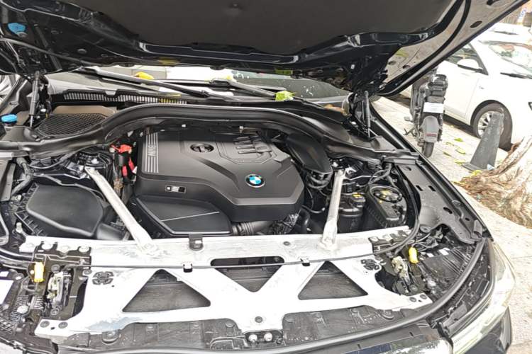Used BMW 6 Series GT 2021 630i M Sport Package Engine Bay