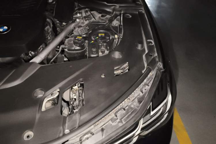 Used BMW 6 Series GT 2021 630i M Sport Package Engine Bay Left