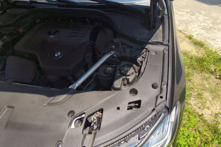 Used BMW 6 Series GT 2021 630i Luxury Design Package Engine Bay Left