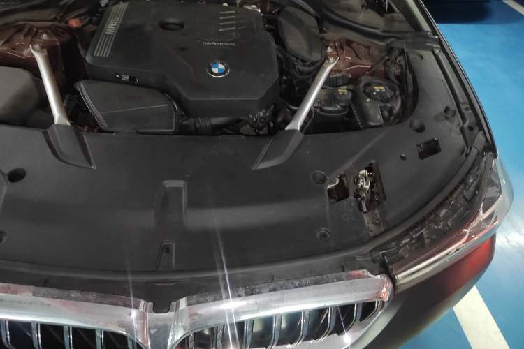 Used BMW 6 Series GT 2021 630i Luxury Design Package Engine Bay Left