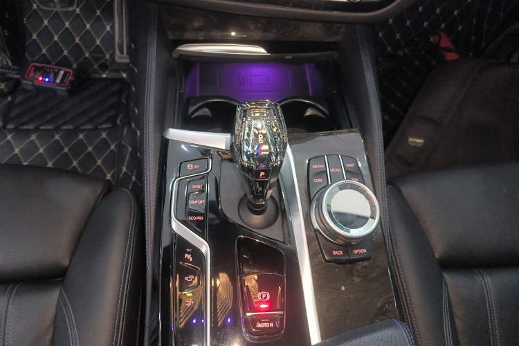 Used BMW 6 Series GT 2021 Restyled 630i M Sport Package Gear Lever