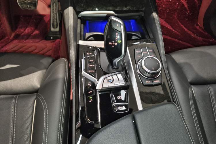 Used BMW 6 Series GT 2021 Restyled 630i M Sport Package Gear Lever