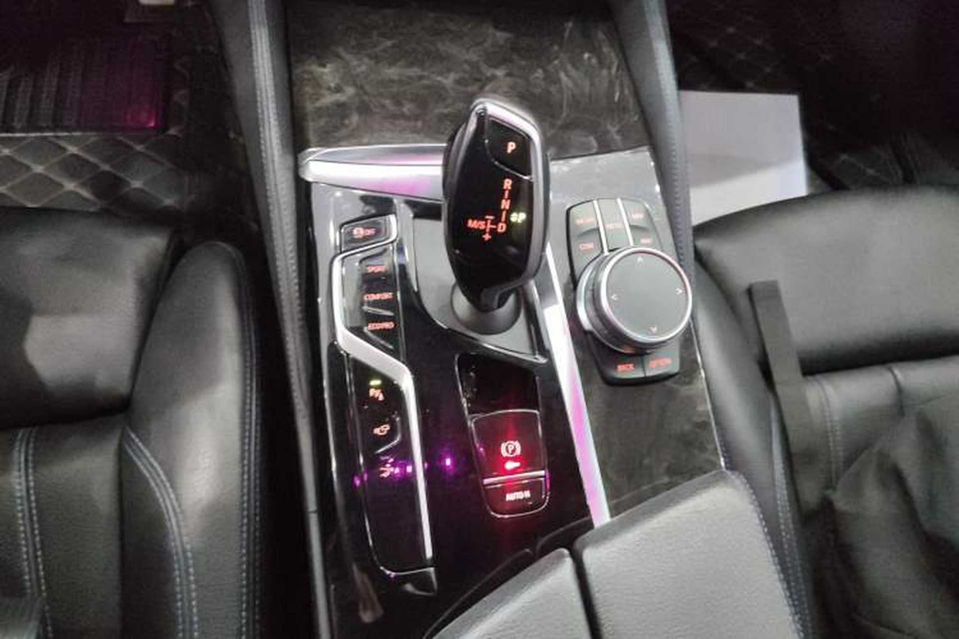 Used BMW 6 Series GT 2021 Restyled 630i M Sport Package Gear Lever