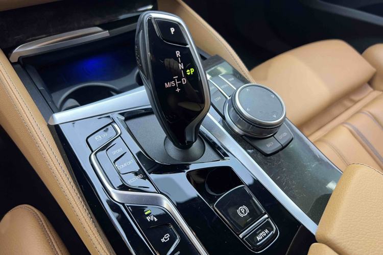 Used BMW 6 Series GT 2021 Restyled 630i M Sport Package Interior 5