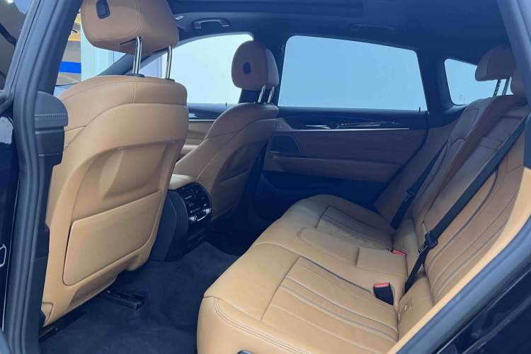 Used BMW 6 Series GT 2021 Restyled 630i M Sport Package Interior 7