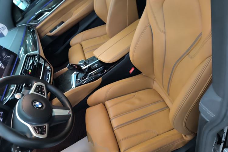 Used BMW 6 Series GT 2021 Restyled 630i M Sport Package Left Front Seat