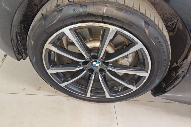Used BMW 6 Series GT 2021 Updated 630i Luxury Design Package Left Front Wheel Hub