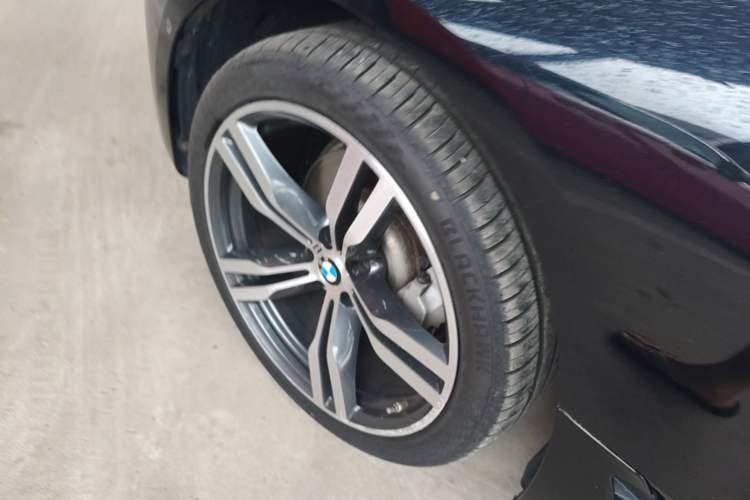 Used BMW 6 Series GT 2021 Restyled 630i M Sport Package Left Front Wheel Hub