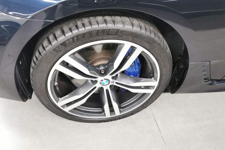 Used BMW 6 Series GT 2021 Revised Version 630i M Sport Touring Edition Left Front Wheel Hub