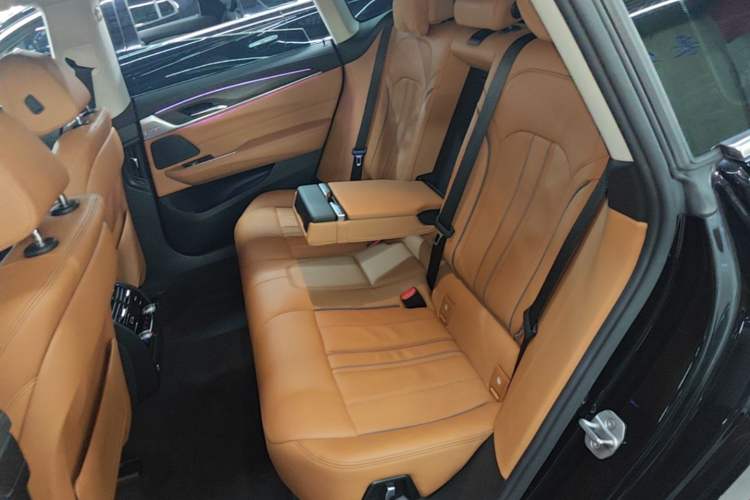 Used BMW 6 Series GT 2021 Updated 630i Luxury Design Package Left Rear Seat