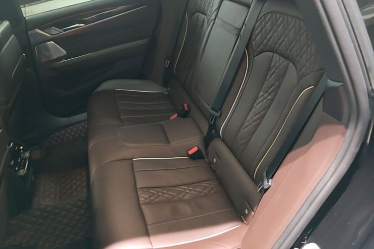 Used BMW 6 Series GT 2021 Revised Version 630i M Sport Touring Edition Left Rear Seat