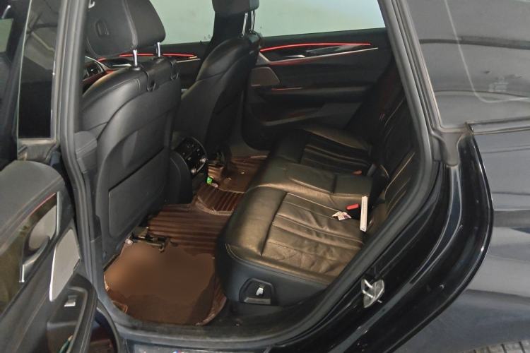 Used BMW 6 Series GT 2021 630i M Sport Package Left Rear Seat
