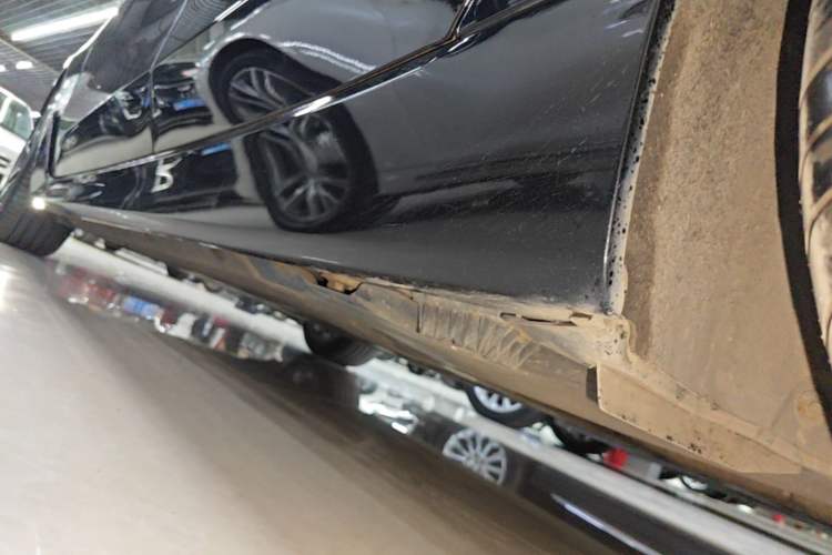 Used BMW 6 Series GT 2021 Updated 630i Luxury Design Package Left Side Sill