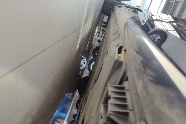 Used BMW 6 Series GT 2021 Restyled 630i M Sport Package Left Side Sill