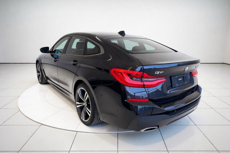 Used BMW 6 Series GT 2021 630i M Sport Package Rear Left 45 Deg