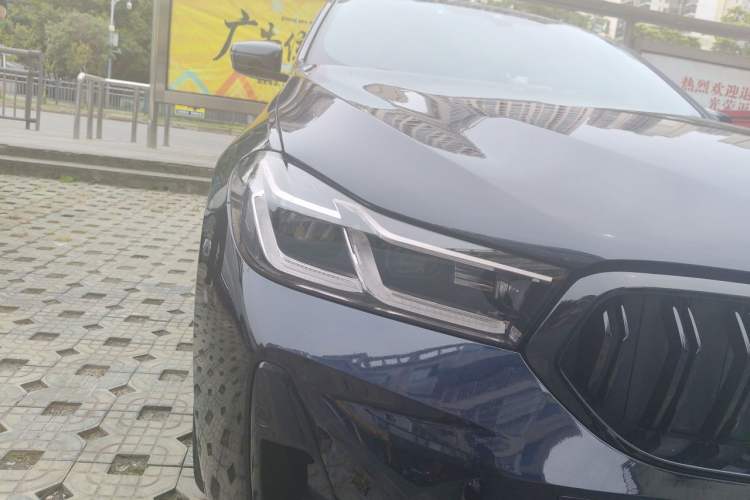 Used BMW 6 Series GT 2021 630i M Sport Package Right Front Headlight