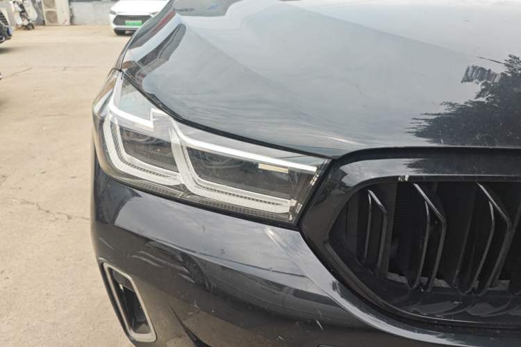 Used BMW 6 Series GT 2021 Updated 630i Luxury Design Package Right Front Headlight