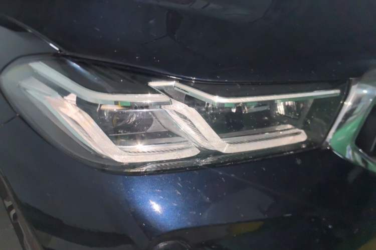 Used BMW 6 Series GT 2021 630i M Sport Package Right Front Headlight
