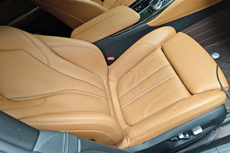 Used BMW 6 Series GT 2021 630i M Sport Package Right Front Seat