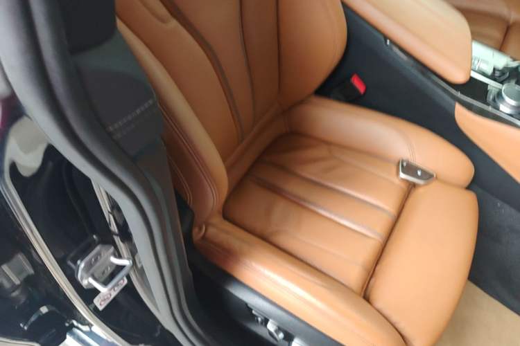 Used BMW 6 Series GT 2021 Restyled 630i M Sport Package Right Front Seat