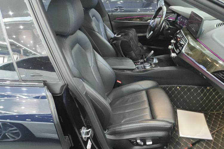 Used BMW 6 Series GT 2021 Restyled 630i M Sport Package Right Front Seat