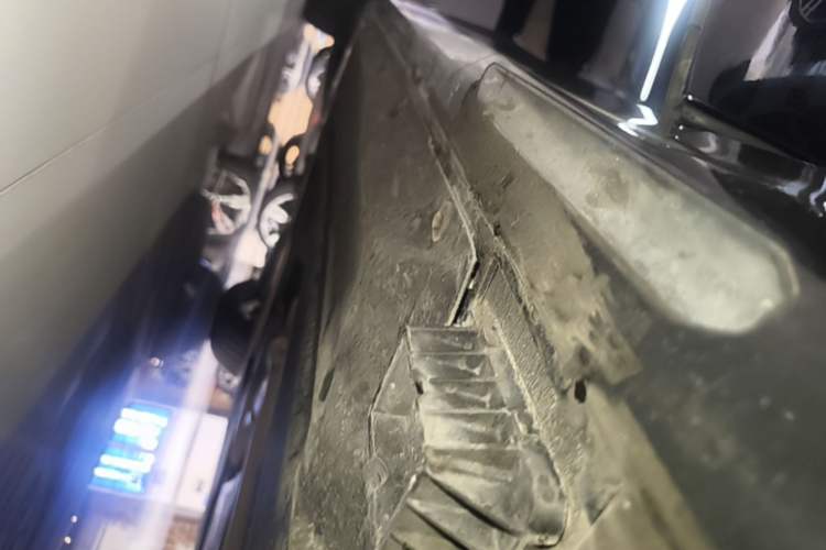 Used BMW 6 Series GT 2021 Restyled 630i M Sport Package Right Side Sill