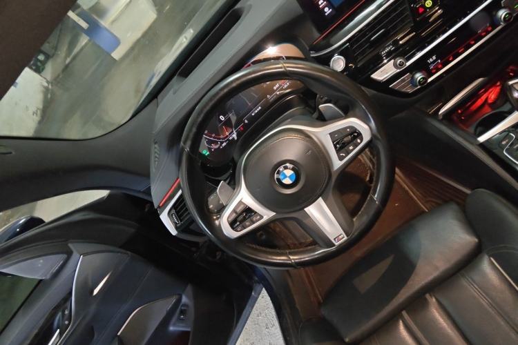 Used BMW 6 Series GT 2021 630i M Sport Package Steering Wheel