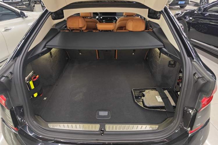 Used BMW 6 Series GT 2021 Updated 630i Luxury Design Package Trunk