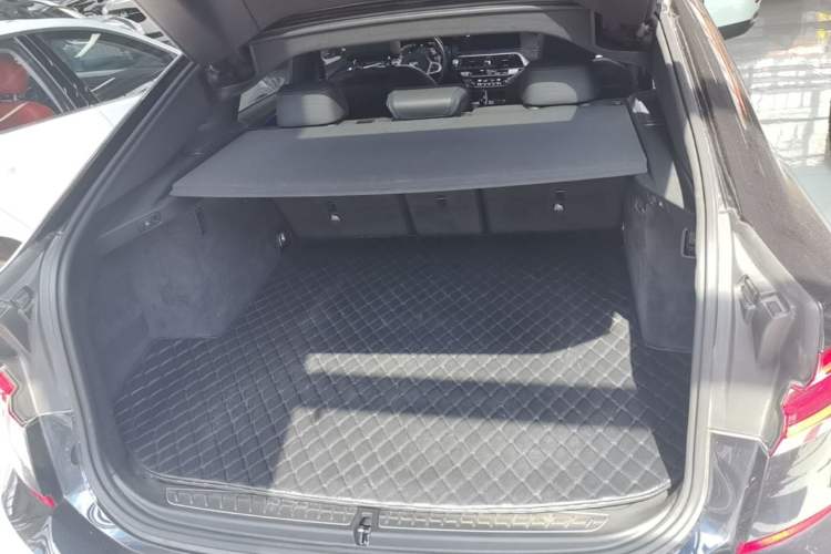 Used BMW 6 Series GT 2021 Restyled 630i M Sport Package Trunk