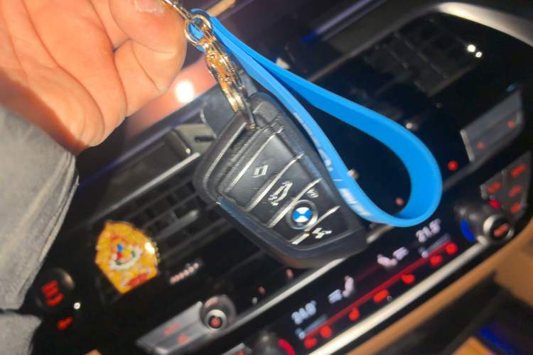 Used BMW 6 Series GT 2021 Restyled 630i M Sport Package Vehicle Key