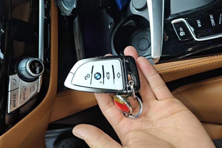 Used BMW 6 Series GT 2021 630i M Sport Package Vehicle Key