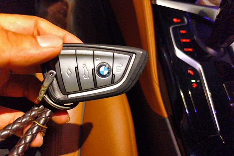 Used BMW 6 Series GT 2021 Updated 630i Luxury Design Package Vehicle Key