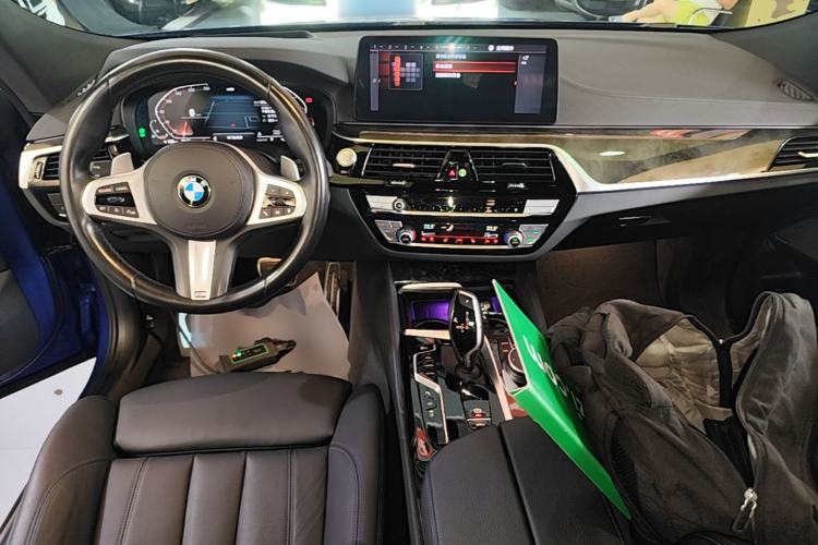 Used BMW 6 Series GT 2021 630i M Sport Package Center Console