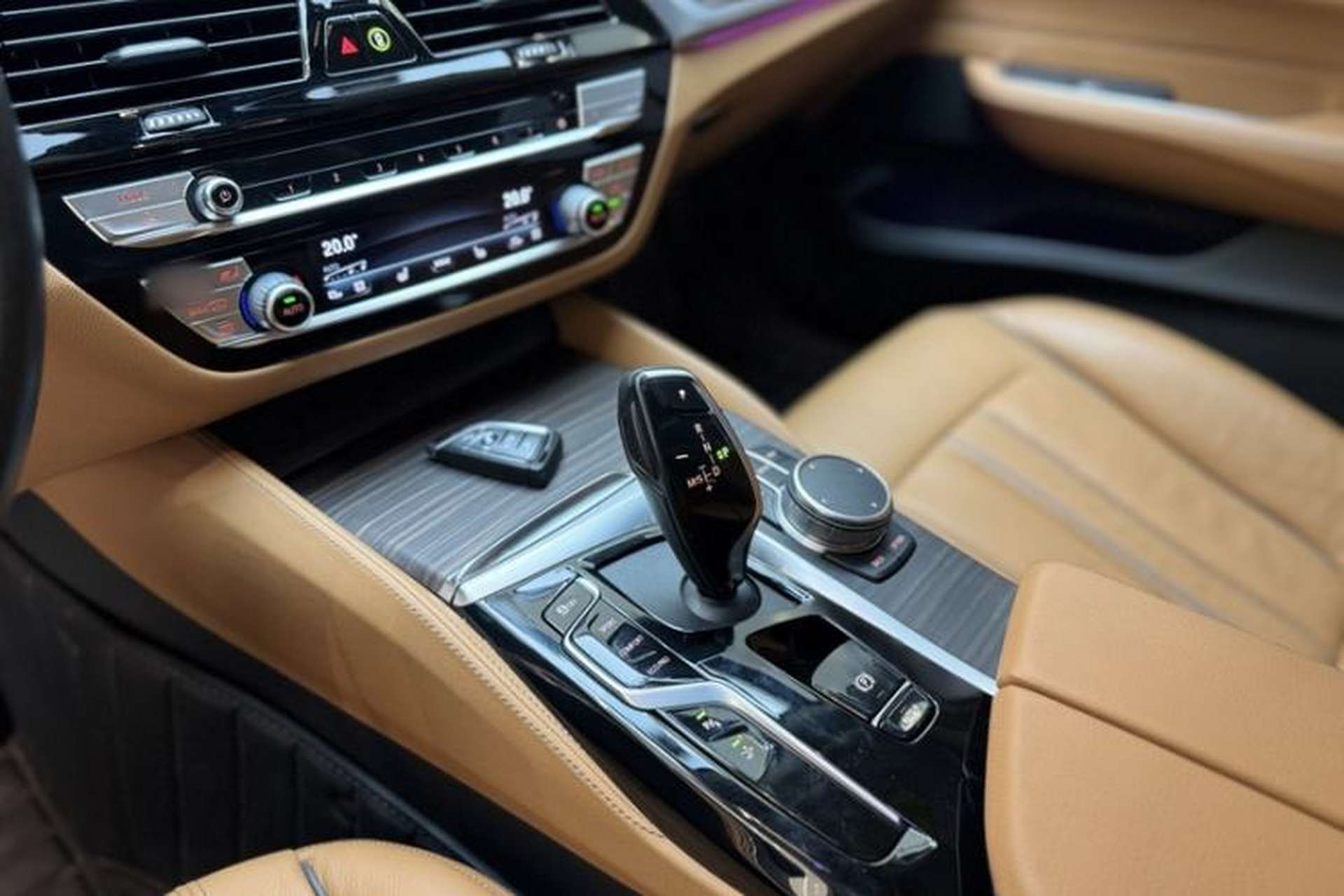 Used BMW 6 Series GT 2021 630i Luxury Design Package Gear Lever