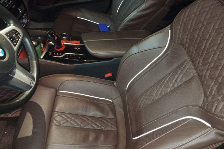 Used BMW 6 Series GT 2021 630i M Sport Grand Touring Edition Left Front Seat