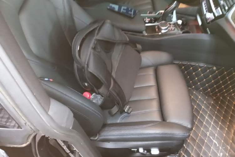 Used BMW 6 Series GT 2021 630i M Sport Package Right Front Seat