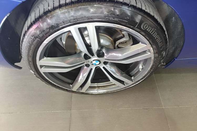 Used BMW 6 Series GT 2021 630i M Sport Package Right Rear Wheel Hub