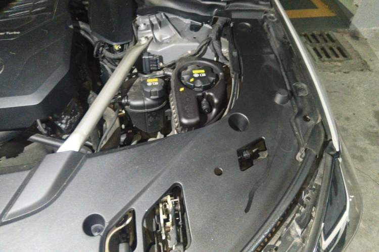 Used BMW 6 Series GT 2021 Restyled 630i M Sport Package Engine Bay Left