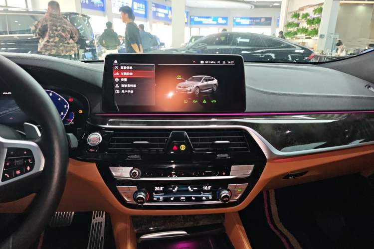 Used BMW 6 Series GT 2021 630i M Sport Package Audio And AC Panel