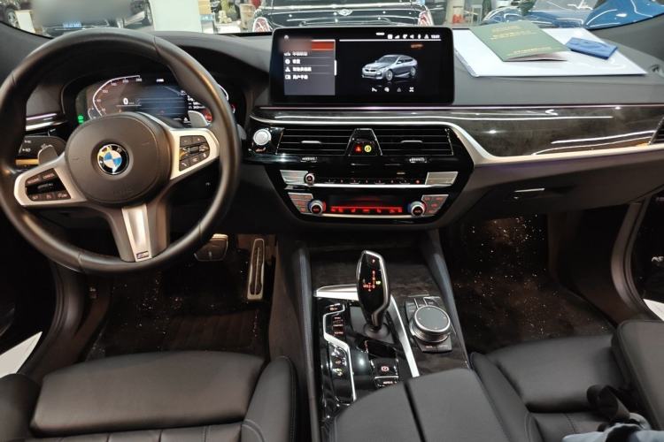 Used BMW 6 Series GT 2021 Restyled 630i M Sport Package Center Console
