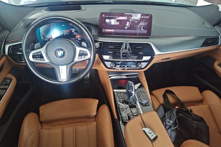 Used BMW 6 Series GT 2021 Restyled 630i M Sport Package Center Console