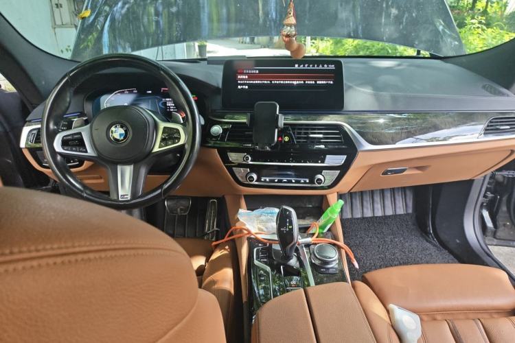 Used BMW 6 Series GT 2021 630i M Sport Package Center Console